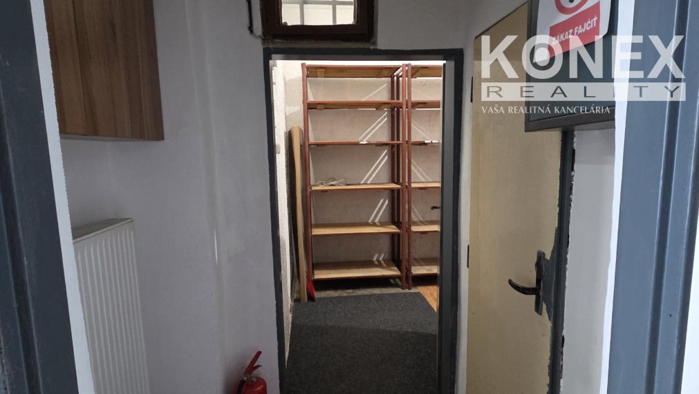 ID-3580 PRENÁJOM – Obchodné priestory Michalovce – Hlaváča