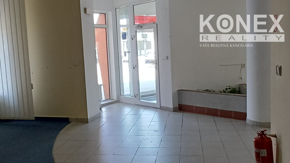ID-4332 PRENÁJOM OBCHODNÉHO PRIESTORU – SEČOVCE, HLAVNÁ ULICA