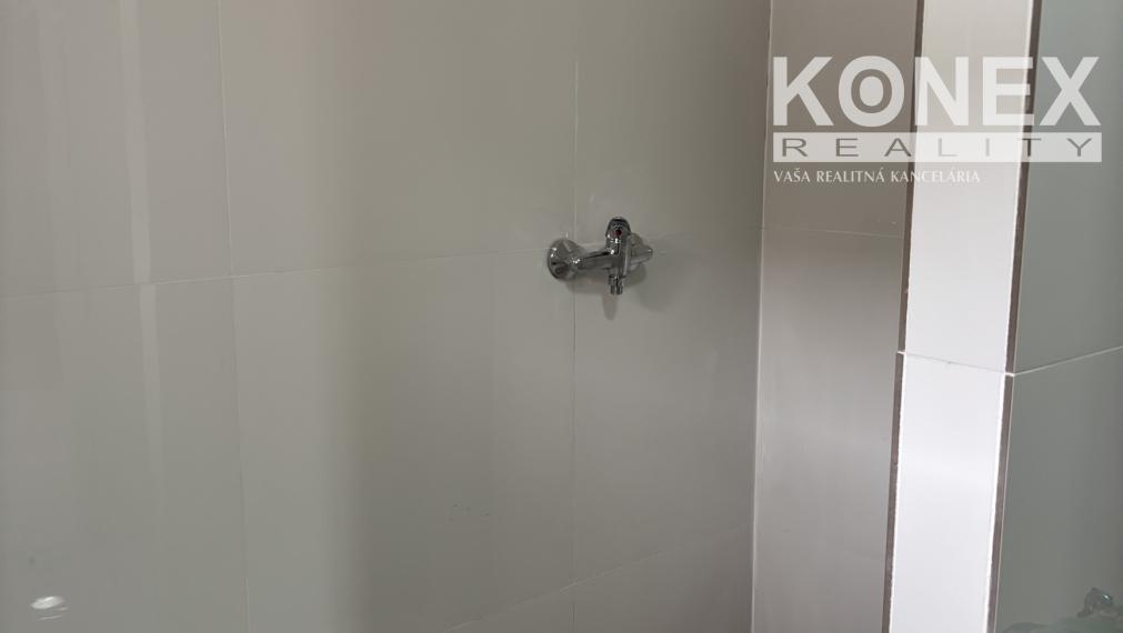 ID-4393 Komplet zrekonštruovaný rodinný dom v obci Drahňov