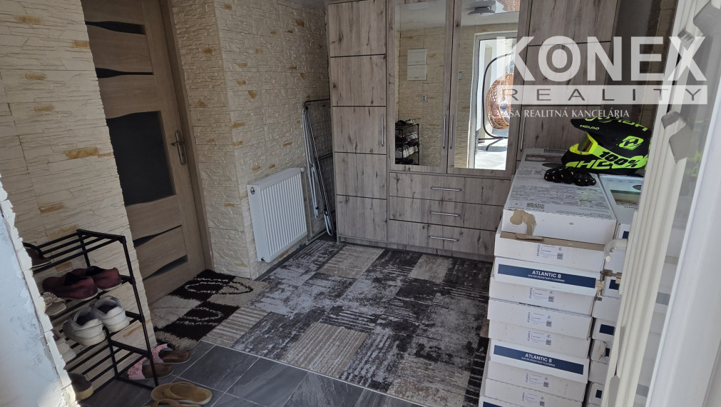 ID-4534 NA PREDAJ Zrekonštruovaný rodinný dom – KLOKOČOV
