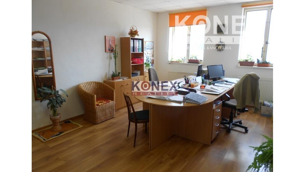 NA PREDAJ! Administratívna budova – ul. Stavbárov, Michalovce.