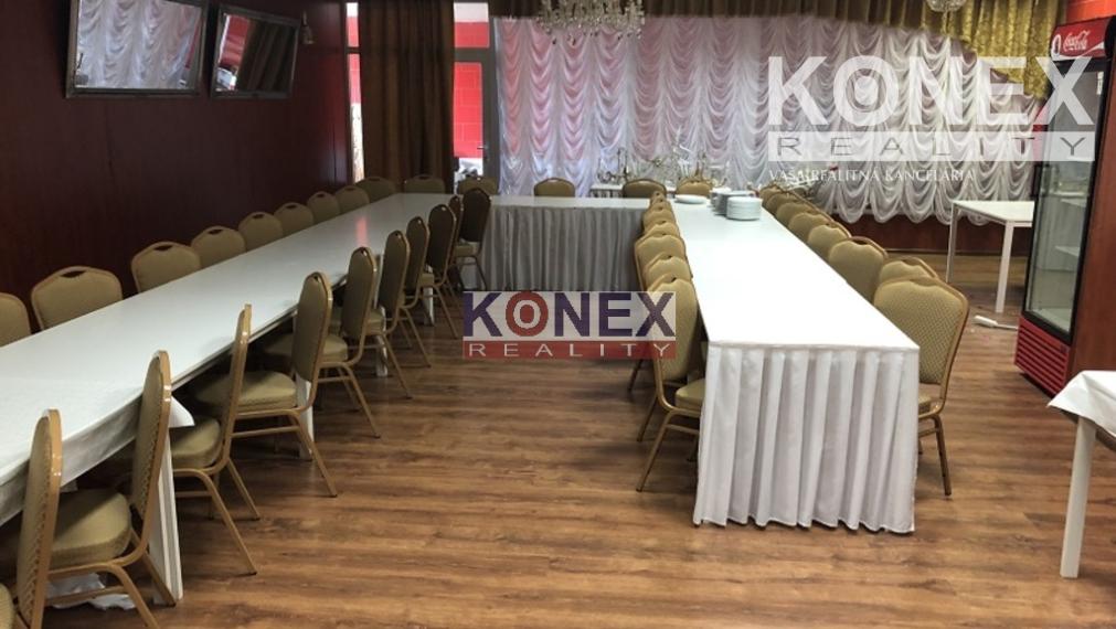 Na prenájom obchodné priestory v centre Michaloviec.