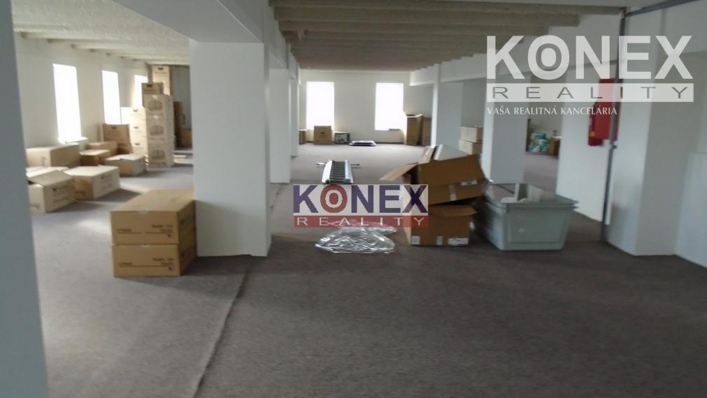 Na prenájom obchodné priestory v Zalužiciach