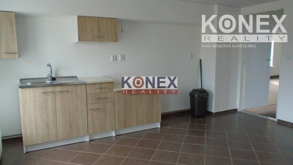 Na prenájom obchodné priestory v Zalužiciach