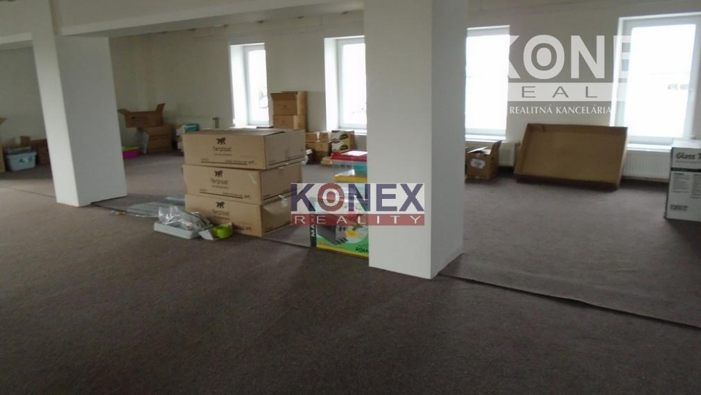 Na prenájom obchodné priestory v Zalužiciach