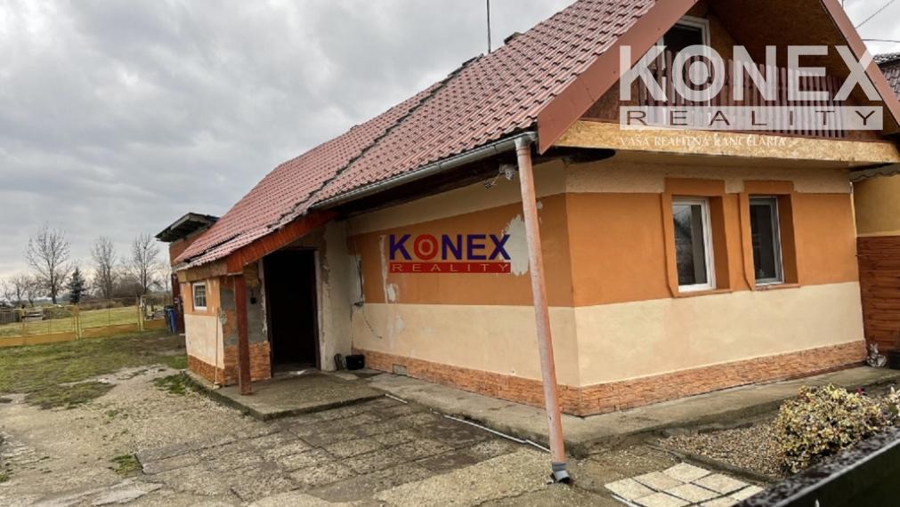 Rodinný dom v obci Bunkovce, 7 km od Sobraniec