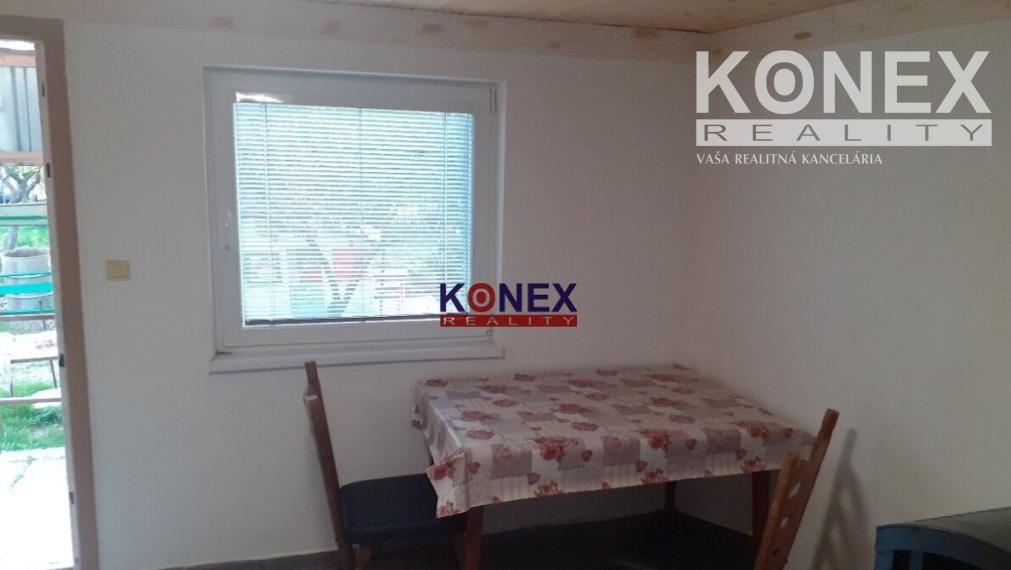 SUPER PONUKA! Chatka so záhradkou v Pozdišovciach