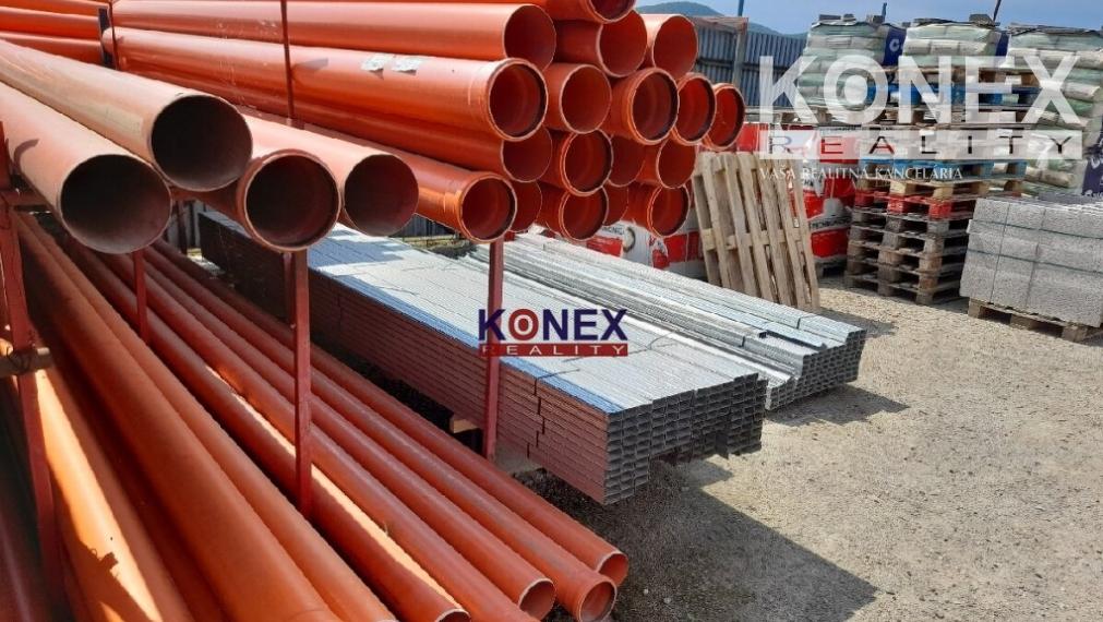 NA PREDAJ – Zabehnuté stavebniny neďaleko Trebišova