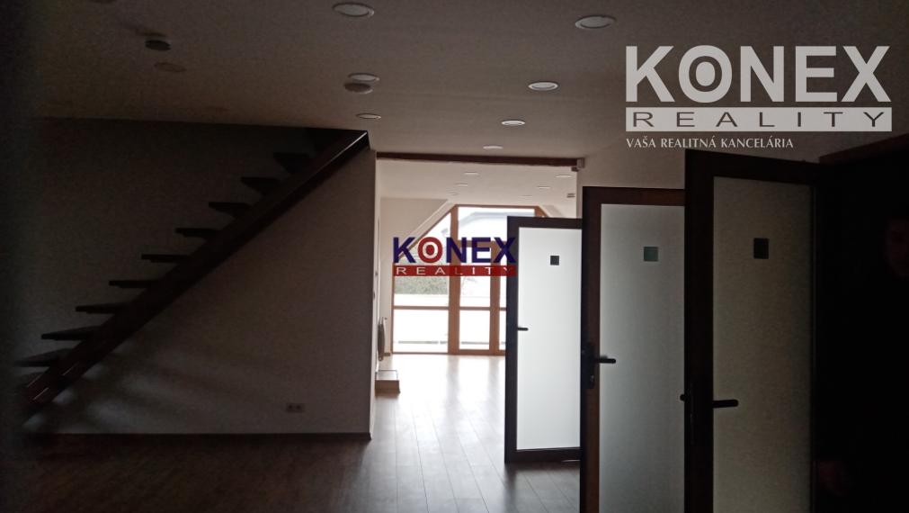 PRENÁJOM! Obchodné priestory, 180 m2 na ul. Masarykovej v Michalovciach.