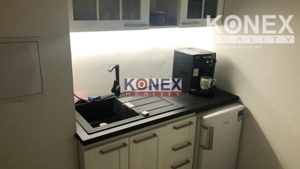 Kancelárske priestory na Špitálskej ul. – NA PREDAJ