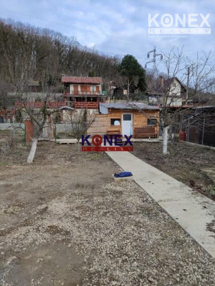 NA PREDAJ! Chatka so záhradkou – Košice-Šaca