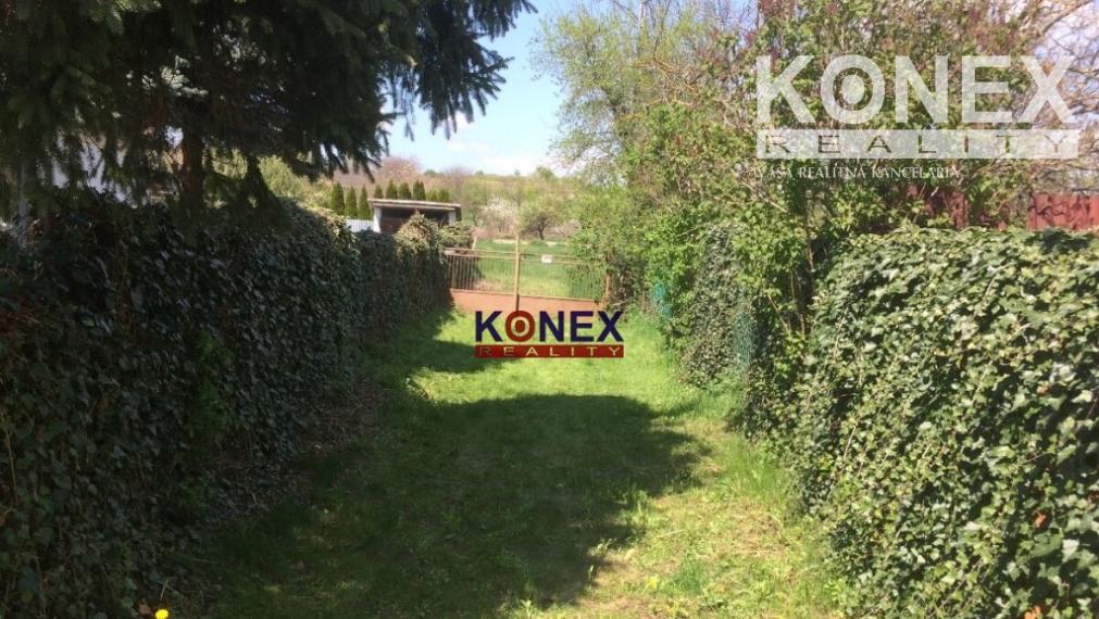 NA PREDAJ – Veľký stavebný pozemok v obci Somotor