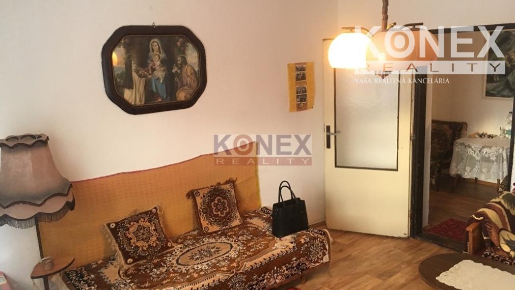 Poschodový rodinný dom vo Višňove, pri Sečovciach