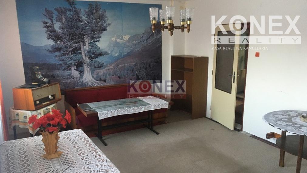 Poschodový rodinný dom vo Višňove, pri Sečovciach