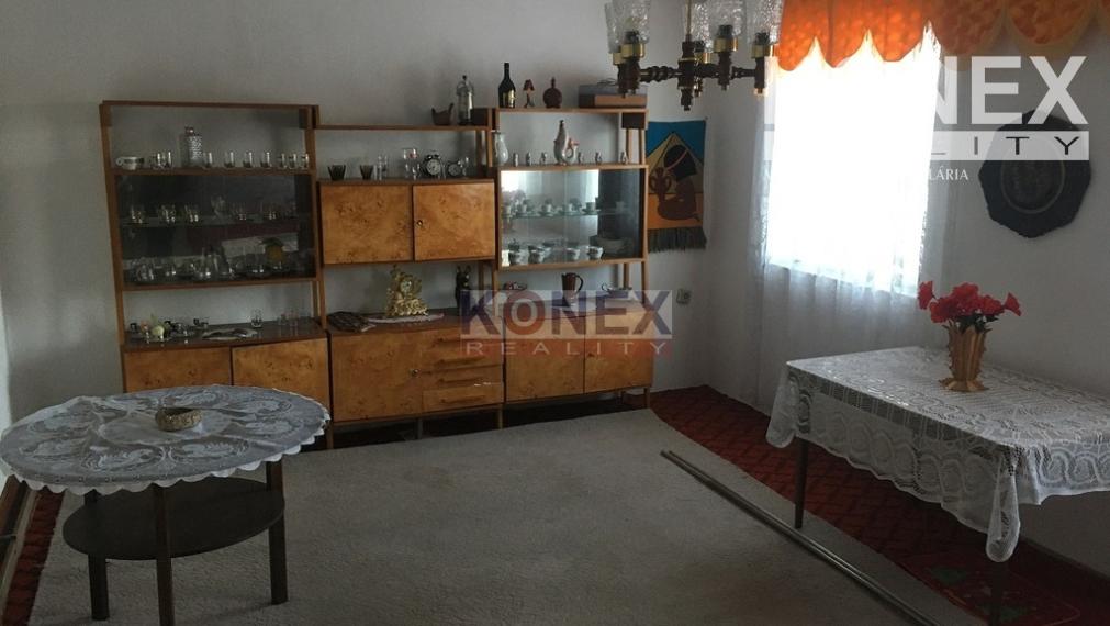 Poschodový rodinný dom vo Višňove, pri Sečovciach