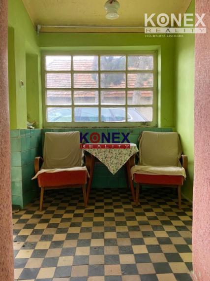 Gazdovský rodinný dom v obci Viničky – NA PREDAJ