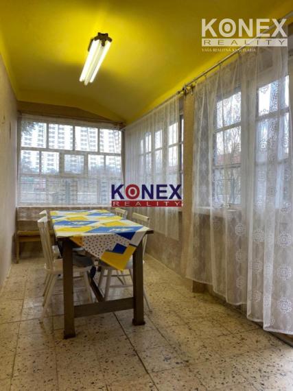 Gazdovský rodinný dom v obci Viničky – NA PREDAJ