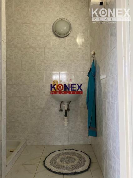 Gazdovský rodinný dom v obci Viničky – NA PREDAJ