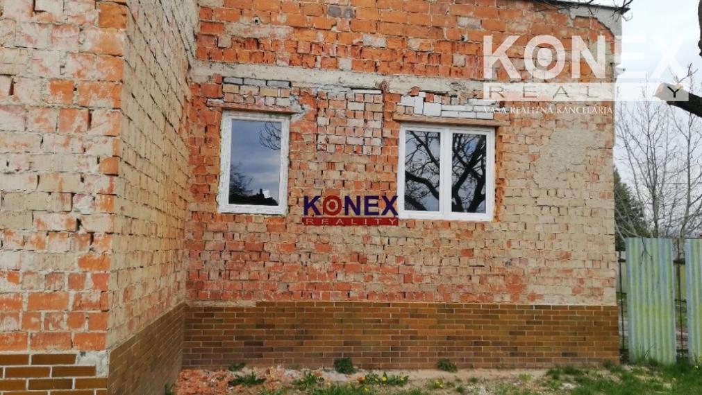 NA PREDAJ! Budova obchodu a služieb v obci Sejkov