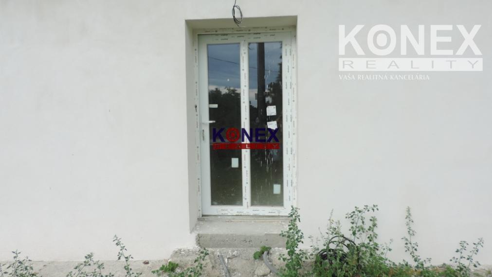 Prízemné 3-izbové byty v obci Zbehňov