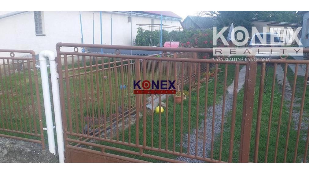 Rodinný dom pri Veľkých Kapušanoch – Kapušianske Kľačany