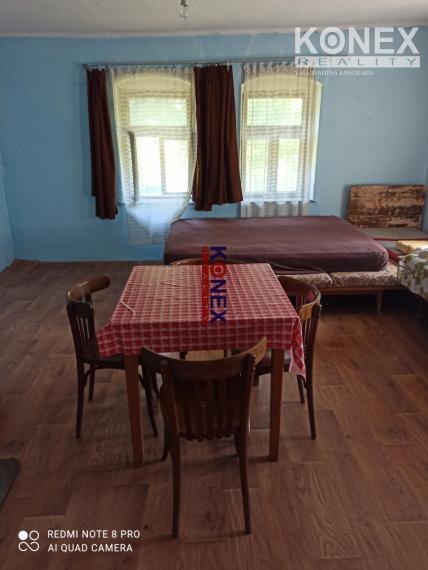 NA PREDAJ! Chalupa v obci Hostovice, okr. Snina