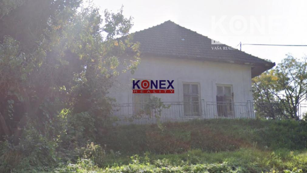 SUPER INVESTÍCIA! 4 rodinné domy v obci Brehov