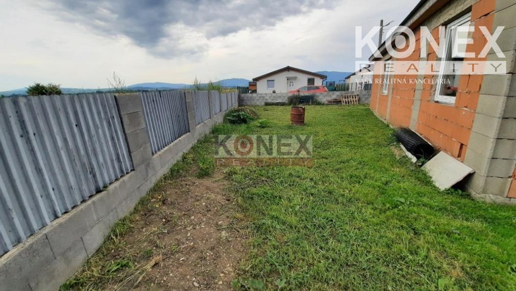 Rodinný dom – hrubá stavba - Valaliky