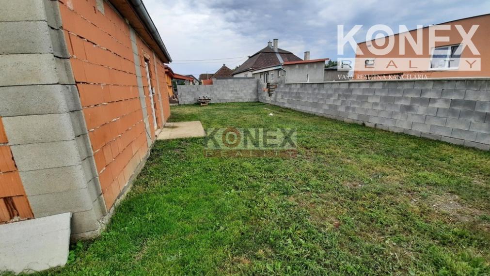 Rodinný dom – hrubá stavba - Valaliky