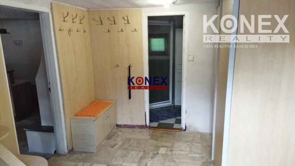 NA PREDAJ - Murovaná chata na Domaši