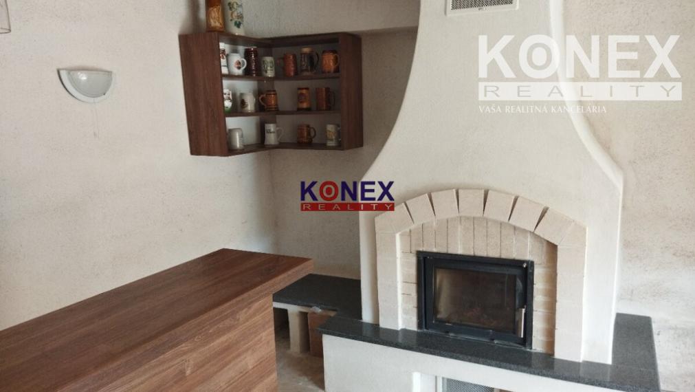 NA PREDAJ - Murovaná chata na Domaši