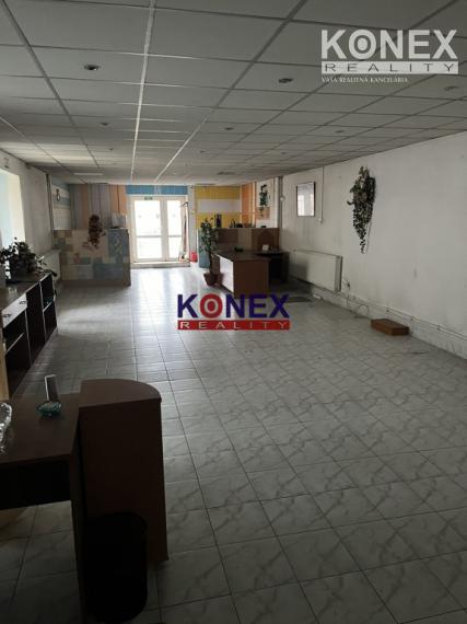NA PREDAJ! Rodinný dom/Podnikateľský objekt v centre Trebišova
