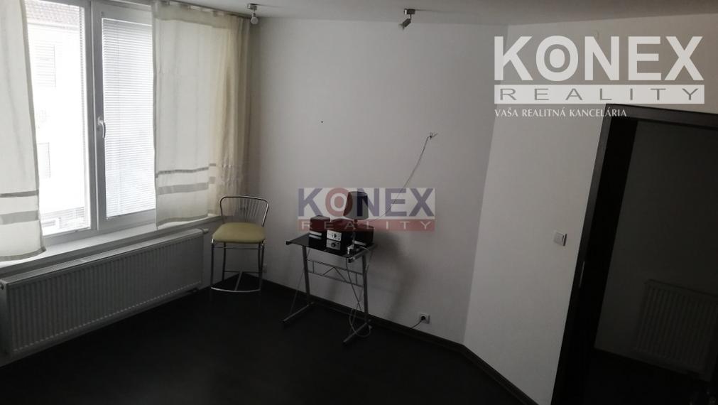 Rodinný dom/Polyfunkčný objekt s možnosťou bývania v centre Michaloviec