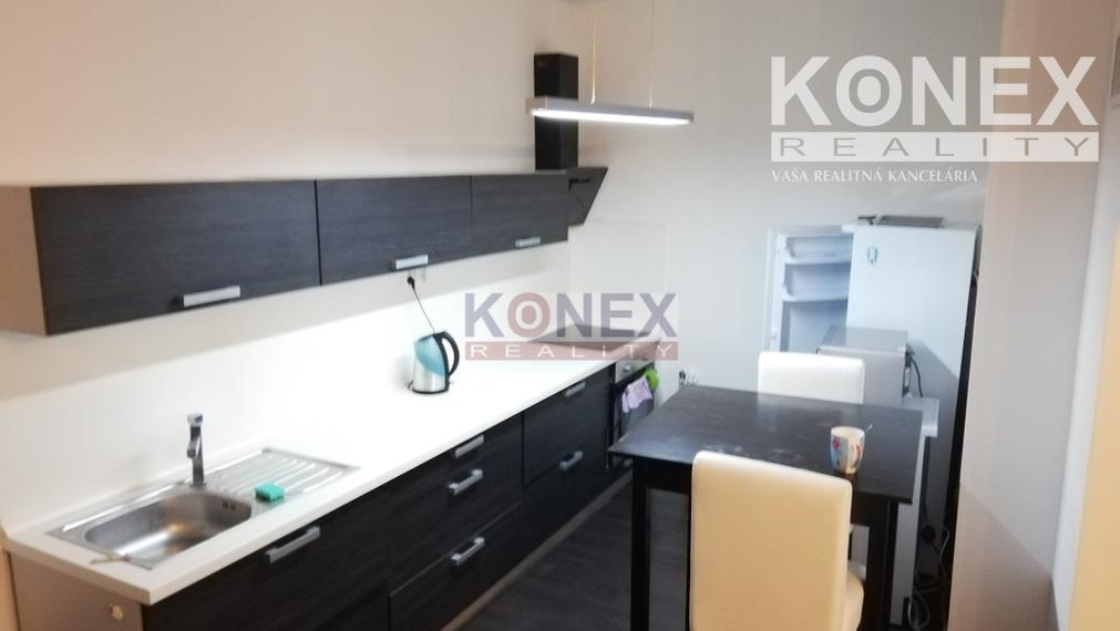 Rodinný dom/Polyfunkčný objekt s možnosťou bývania v centre Michaloviec
