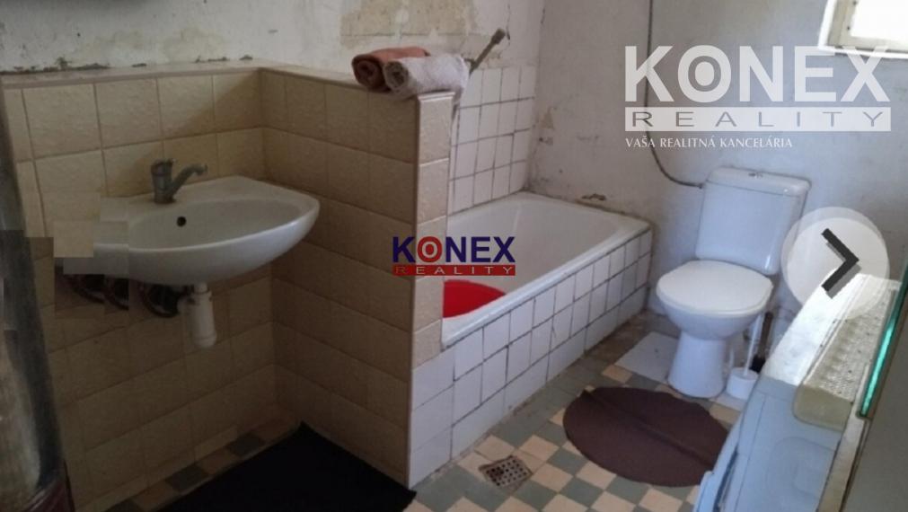 ZAUJÍMAVÁ PONUKA! Rodinný dom na samotke – Rapovce