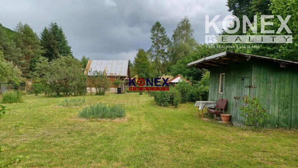 NA PREDAJ! Murovaná chatka pri Snine