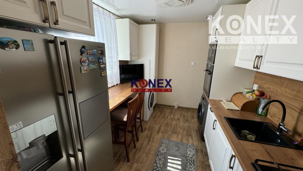 Kompletne rekonštruovaný 4-izbový byt na ulici Hollého - Michalovce