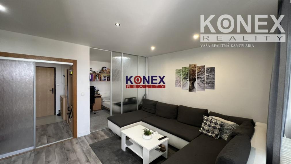 Priestranný 4-izbový byt na Komenského ulici - Trebišov