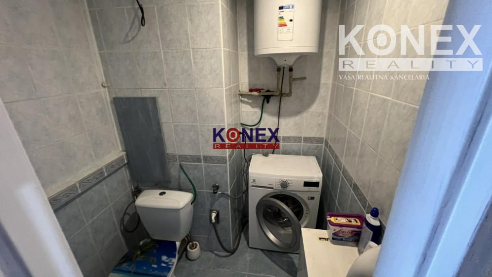 Priestranný 4-izbový byt na Komenského ulici - Trebišov