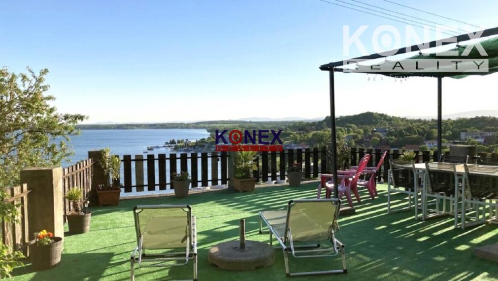 NOVINKA! Priestranná murovaná chata na ŠÍRAVE