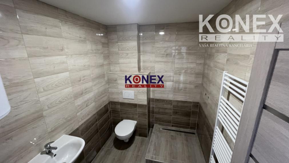 NA PRENÁJOM! Obchodný priestor CENTRUM Vranova n/T (42 m2)