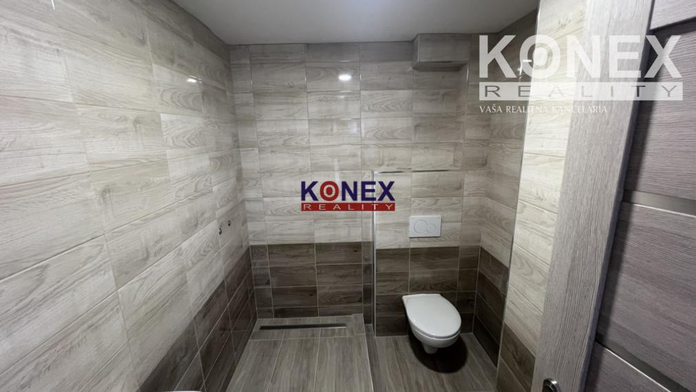 PRIESTOR v CENTRE Vranova n/T (70 m2) PRENÁJOM