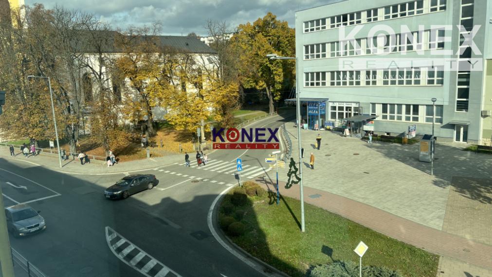 VEĽKÝ PRIESTOR (70 m2) NA PRENÁJOM – Vranov nad Topľou