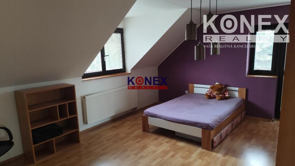 NA PREDAJ Poschodový rodinný dom 11 km od Vranova n/T.