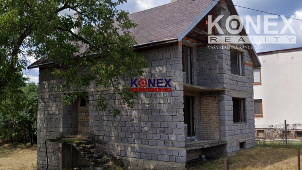 ID-3626 HRUBÁ STAVBA rodinného domu v príjemnej obci PORUBA P. VIHORLATOM