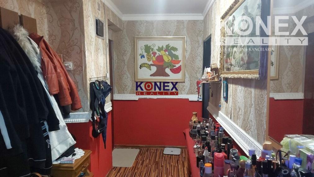 NA PREDAJ - 3-izbový byt v Kráľovskom Chlmci