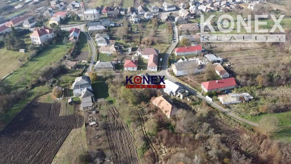 NA PREDAJ! Rodinný dom - štvorec v obci Vojka