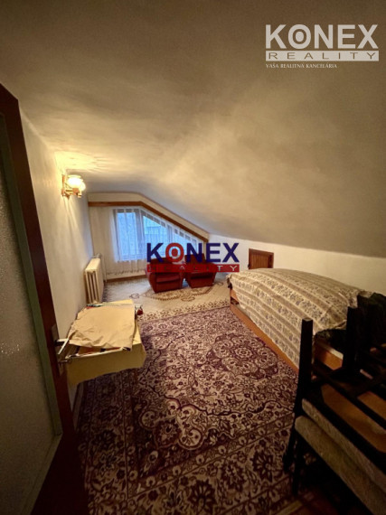 Poschodový dom s krásnym pozemkom (48 a) vo Vranove nad Topľou