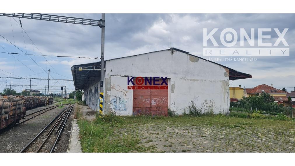 Priemyselná hala pri železnici v Trebišove NA PRENÁJOM
