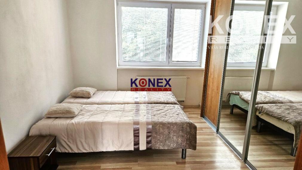 NA PREDAJ: 3-izbový byt v centre Michaloviec – Námestie osloboditeľov